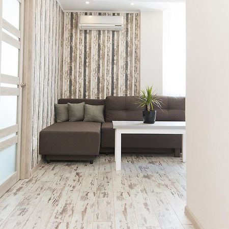 Vip Apartmen Apartment Sumy Bagian luar foto