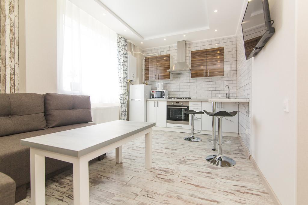 Vip Apartmen Apartment Sumy Bagian luar foto