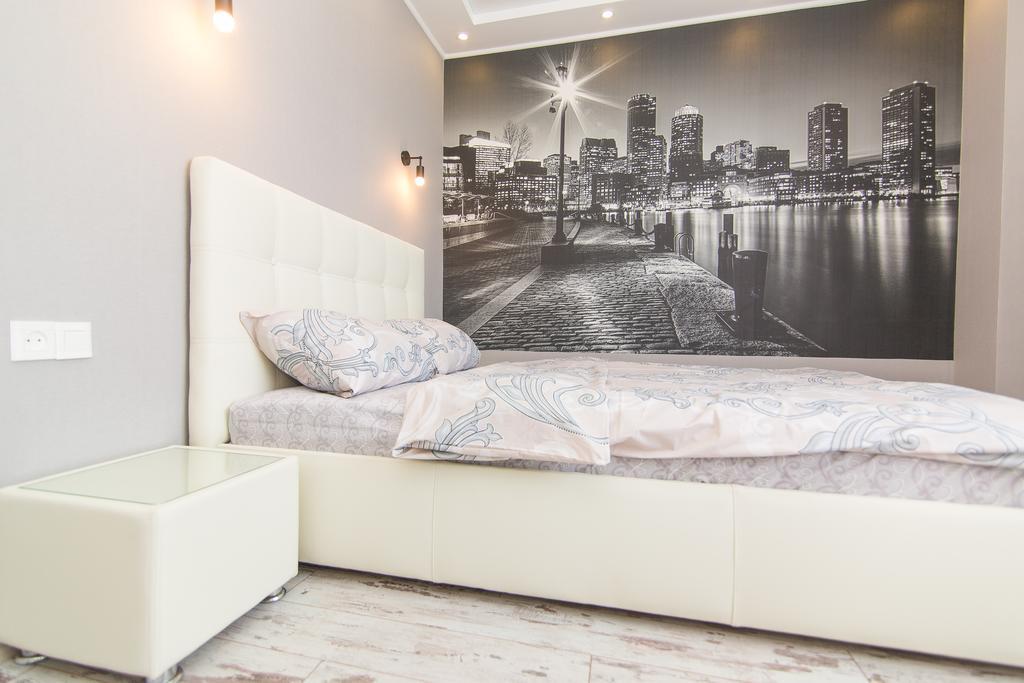 Vip Apartmen Apartment Sumy Bagian luar foto